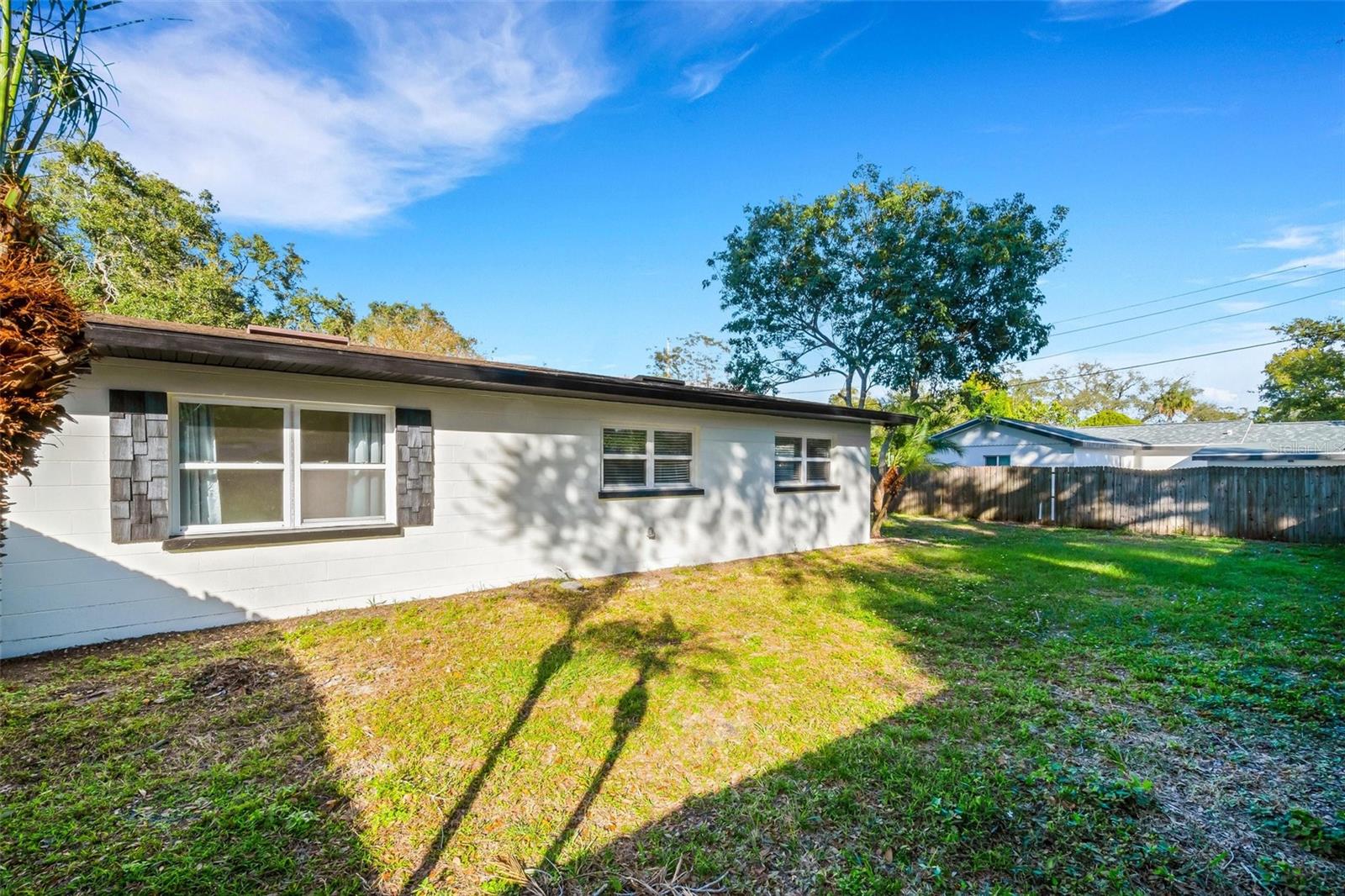 COLLEGE HEIGHTS - Residential Lease