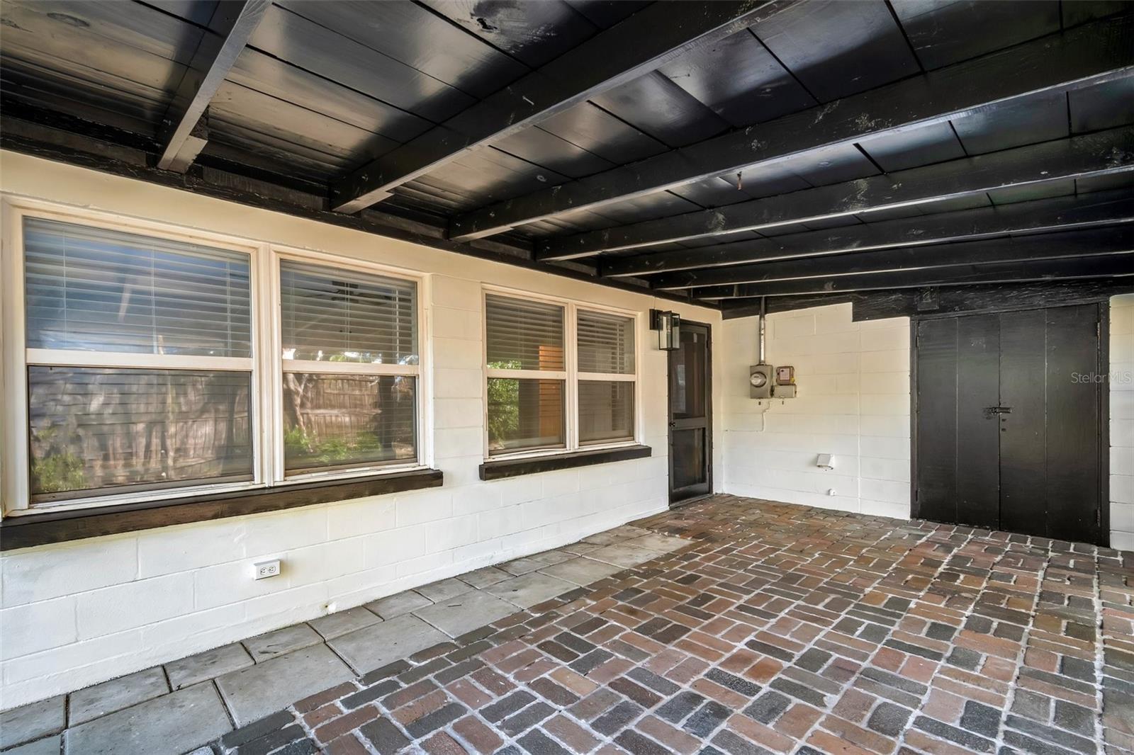 COLLEGE HEIGHTS - Residential Lease