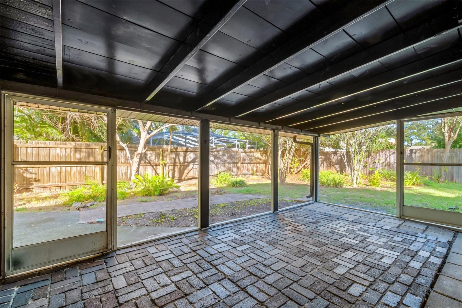 COLLEGE HEIGHTS - Residential Lease