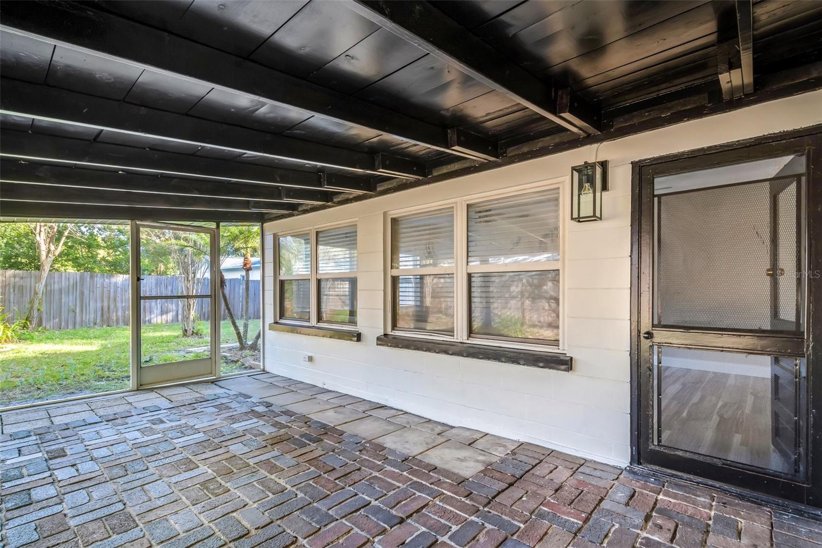 COLLEGE HEIGHTS - Residential Lease