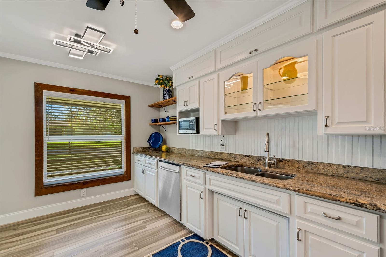 COLLEGE HEIGHTS - Residential Lease