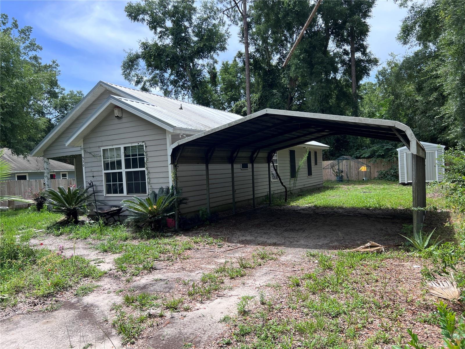 PINES ESTATES - Residential