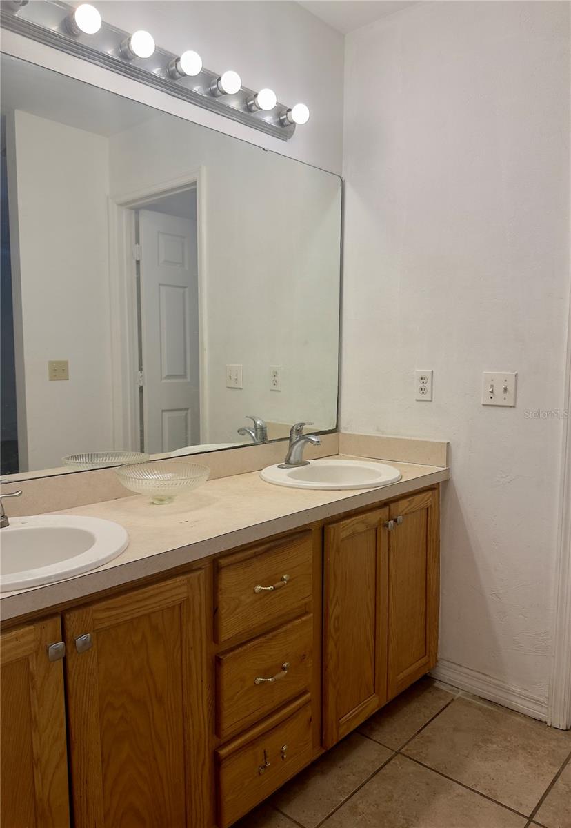 PINES ESTATES - Residential