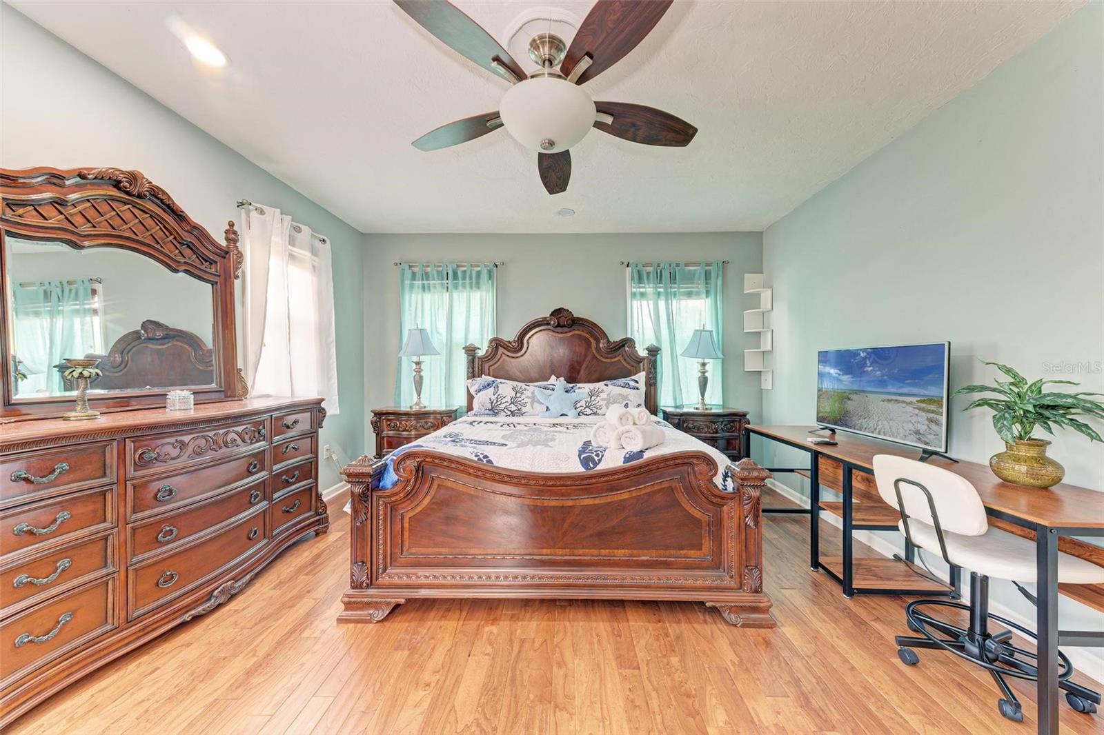 DE SOTO LAKES - Residential