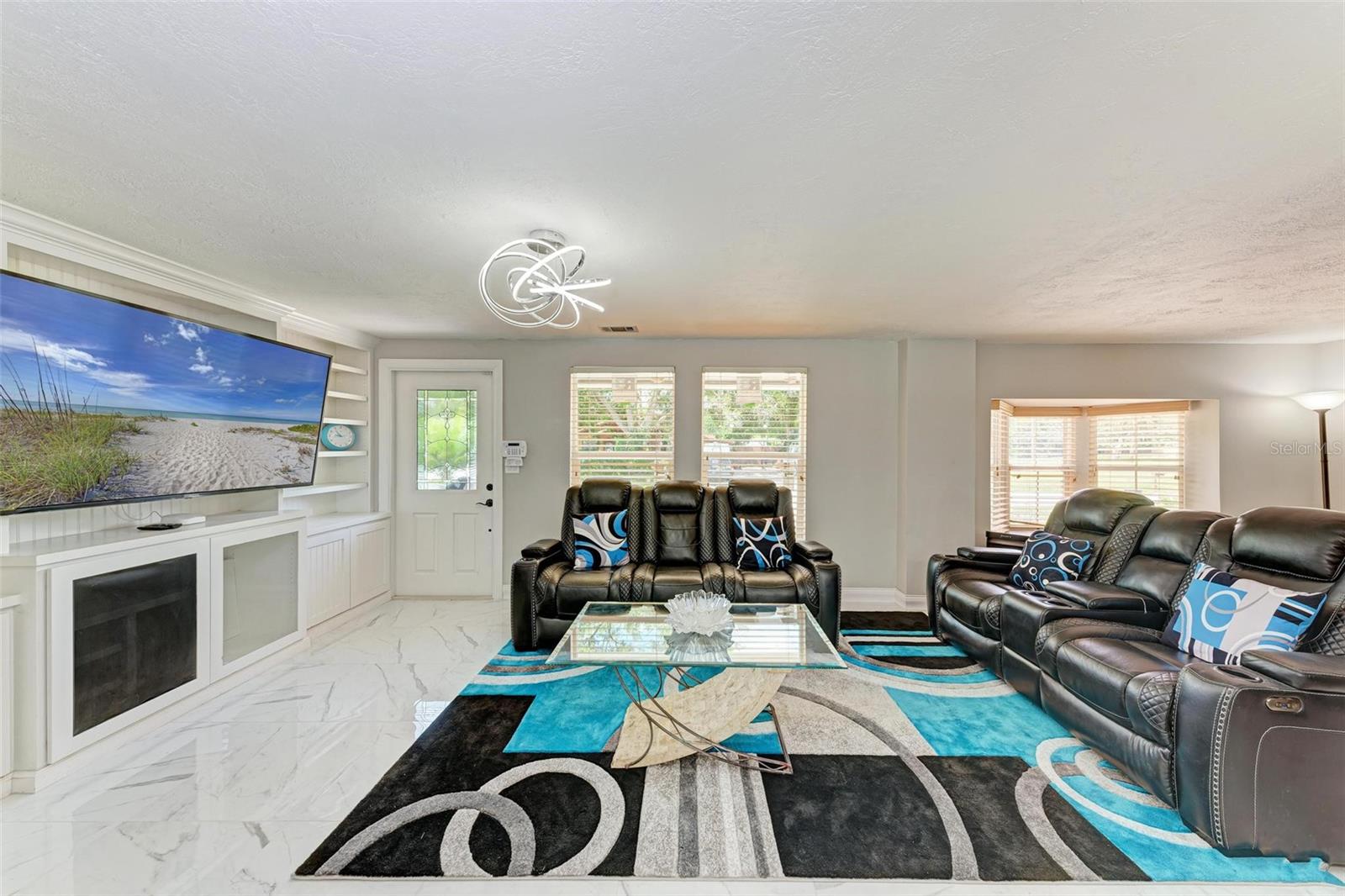 DE SOTO LAKES - Residential