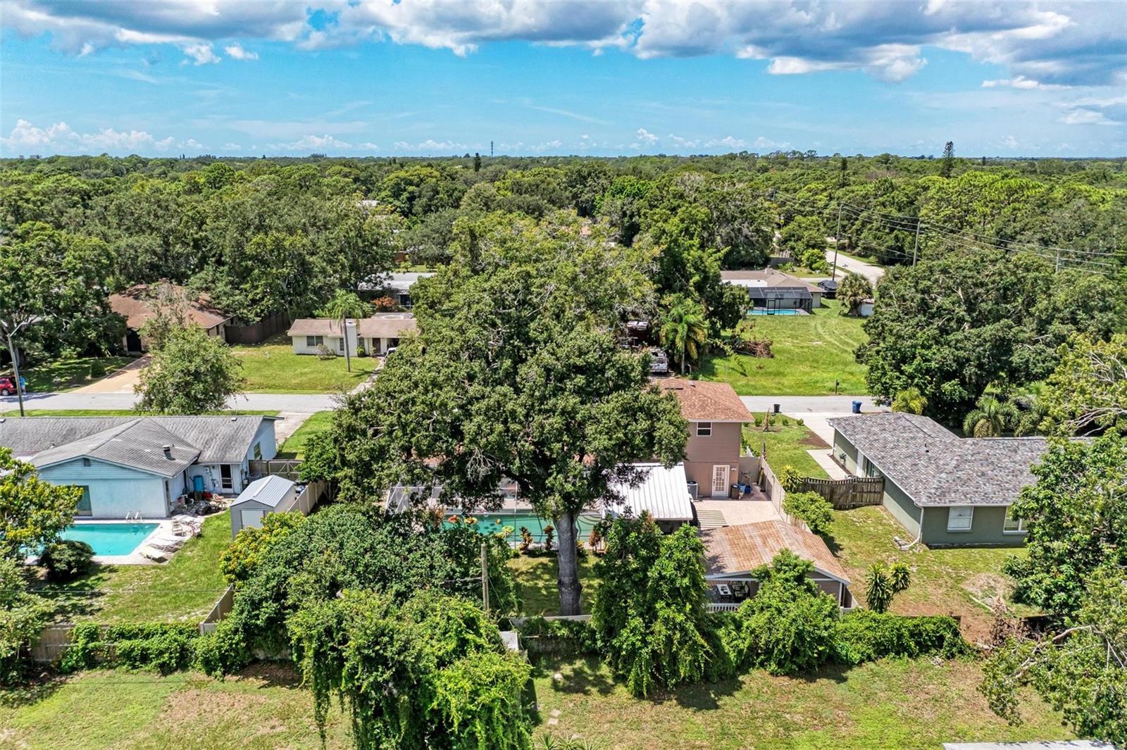 DE SOTO LAKES - Residential