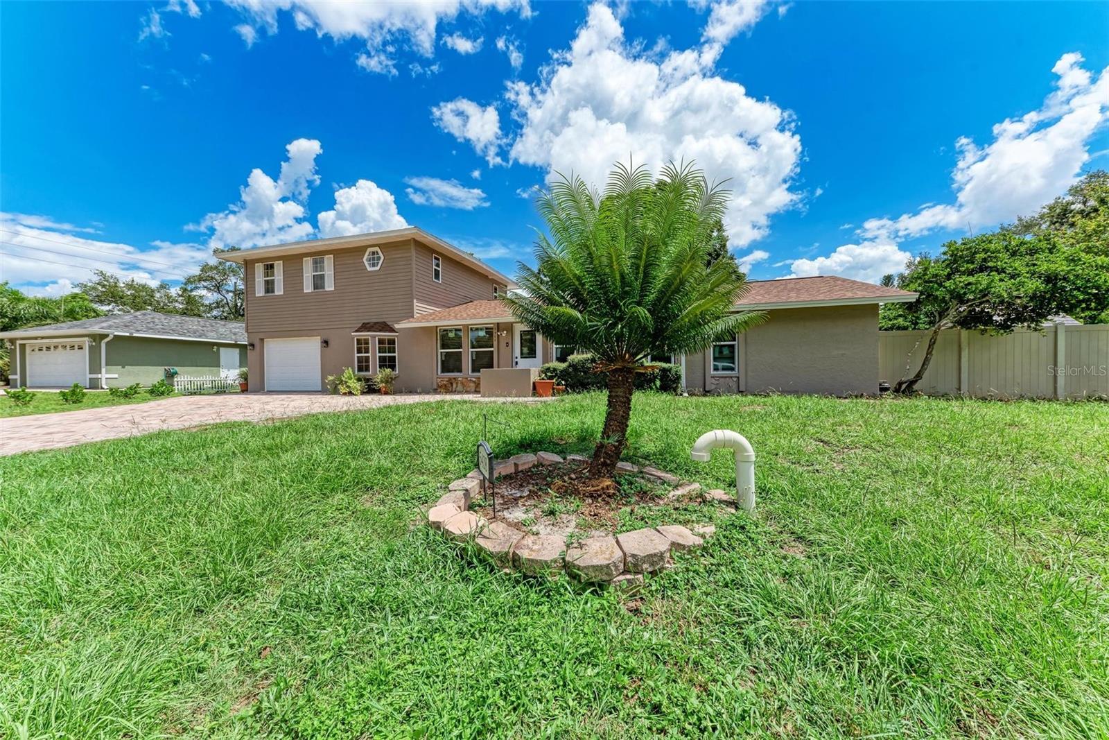 DE SOTO LAKES - Residential