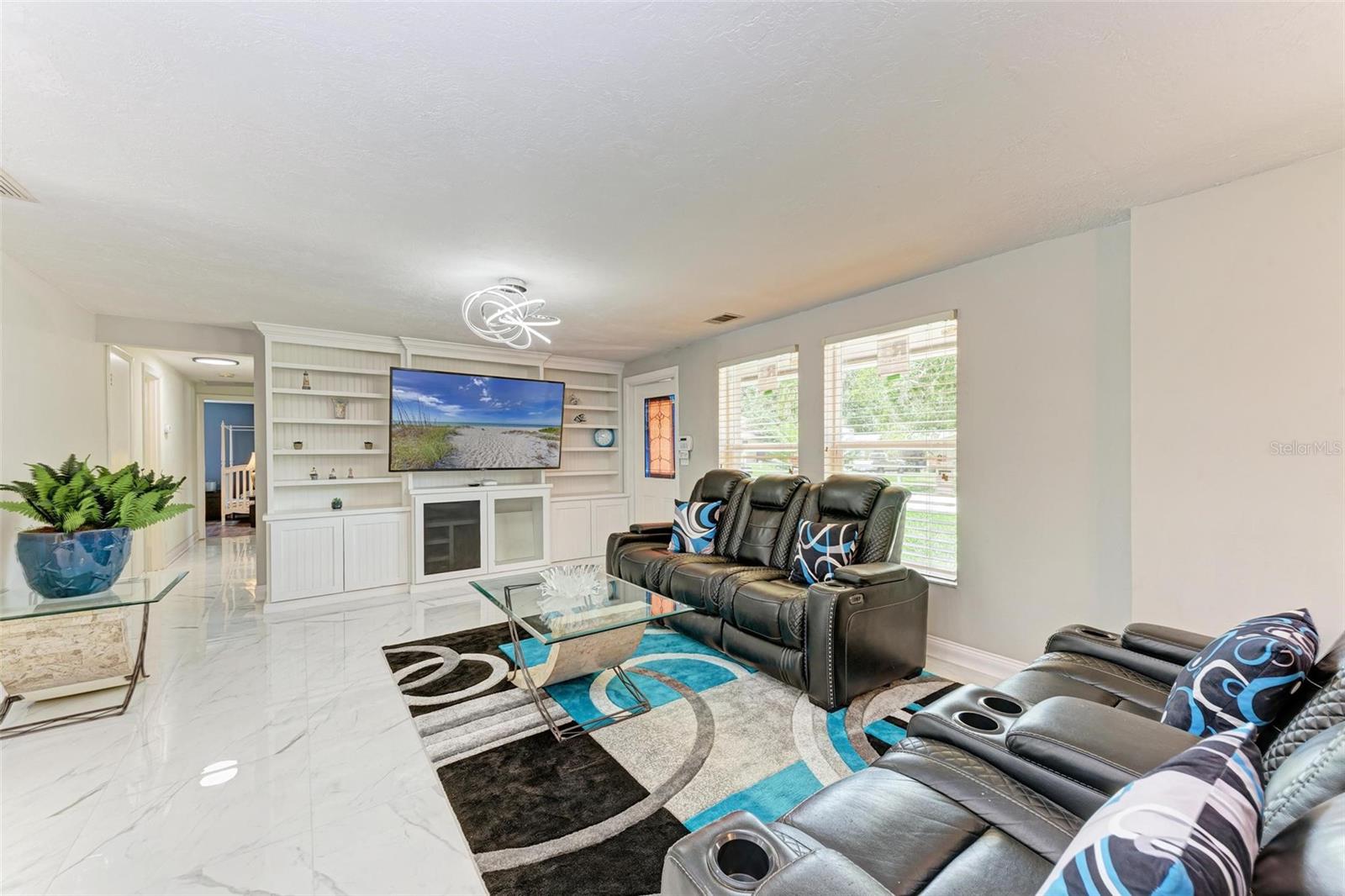 DE SOTO LAKES - Residential