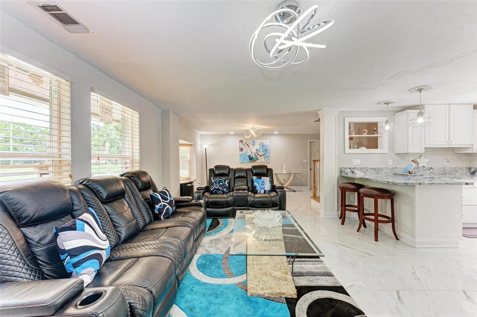 DE SOTO LAKES - Residential