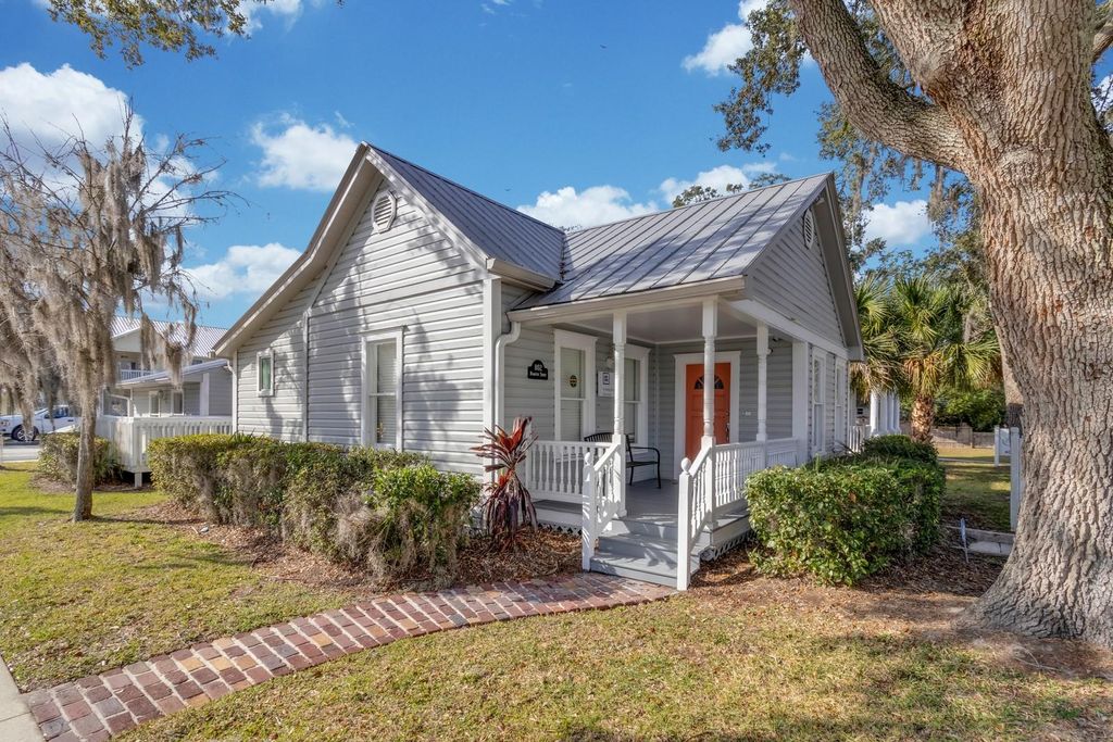 Photo of 802 Mabbette St, Kissimmee, FL 34741 (MLS # S5141524)