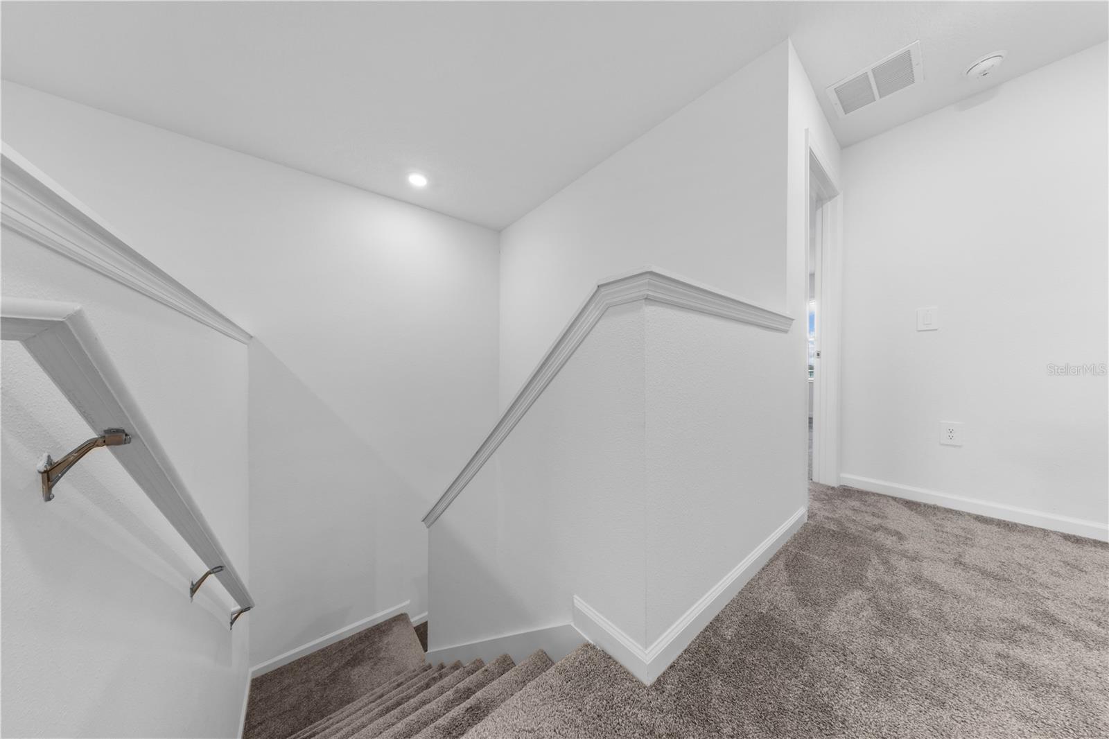 STOREY GROVE PH 4 - Residential Lease