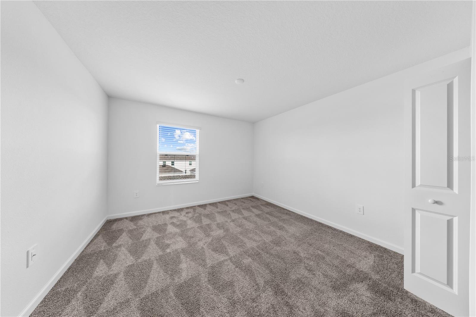 STOREY GROVE PH 4 - Residential Lease