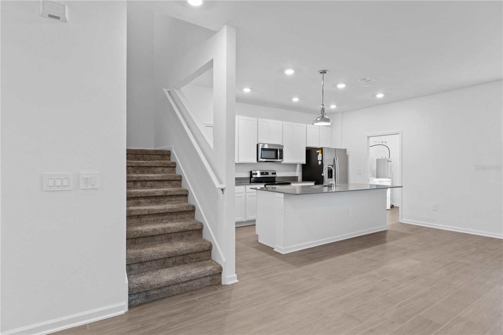 STOREY GROVE PH 4 - Residential Lease