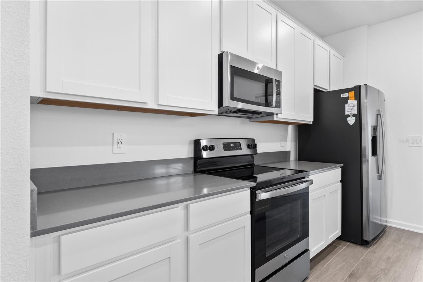 STOREY GROVE PH 4 - Residential Lease