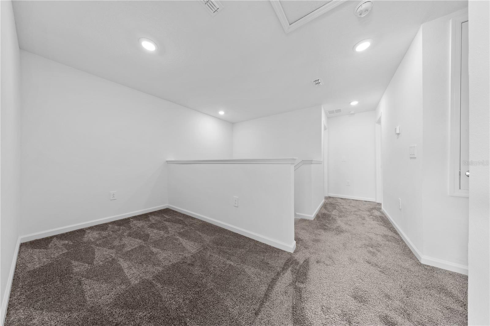 STOREY GROVE PH 4 - Residential Lease