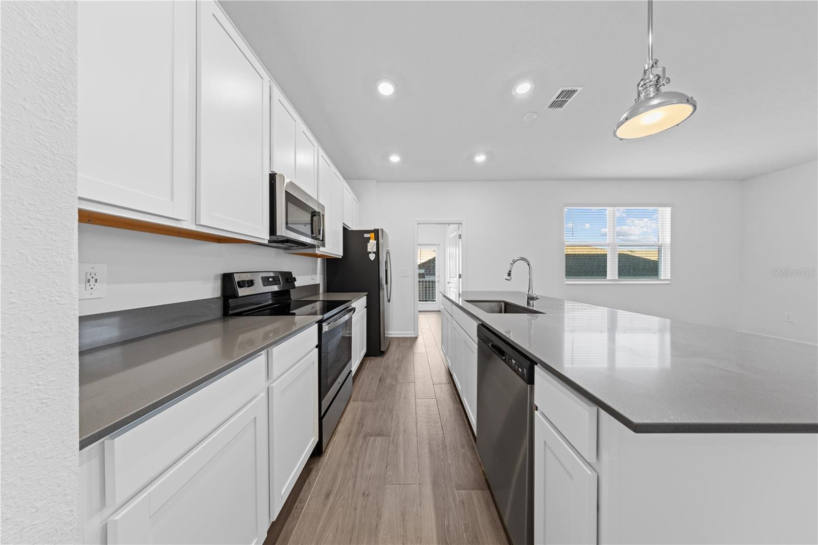 STOREY GROVE PH 4 - Residential Lease