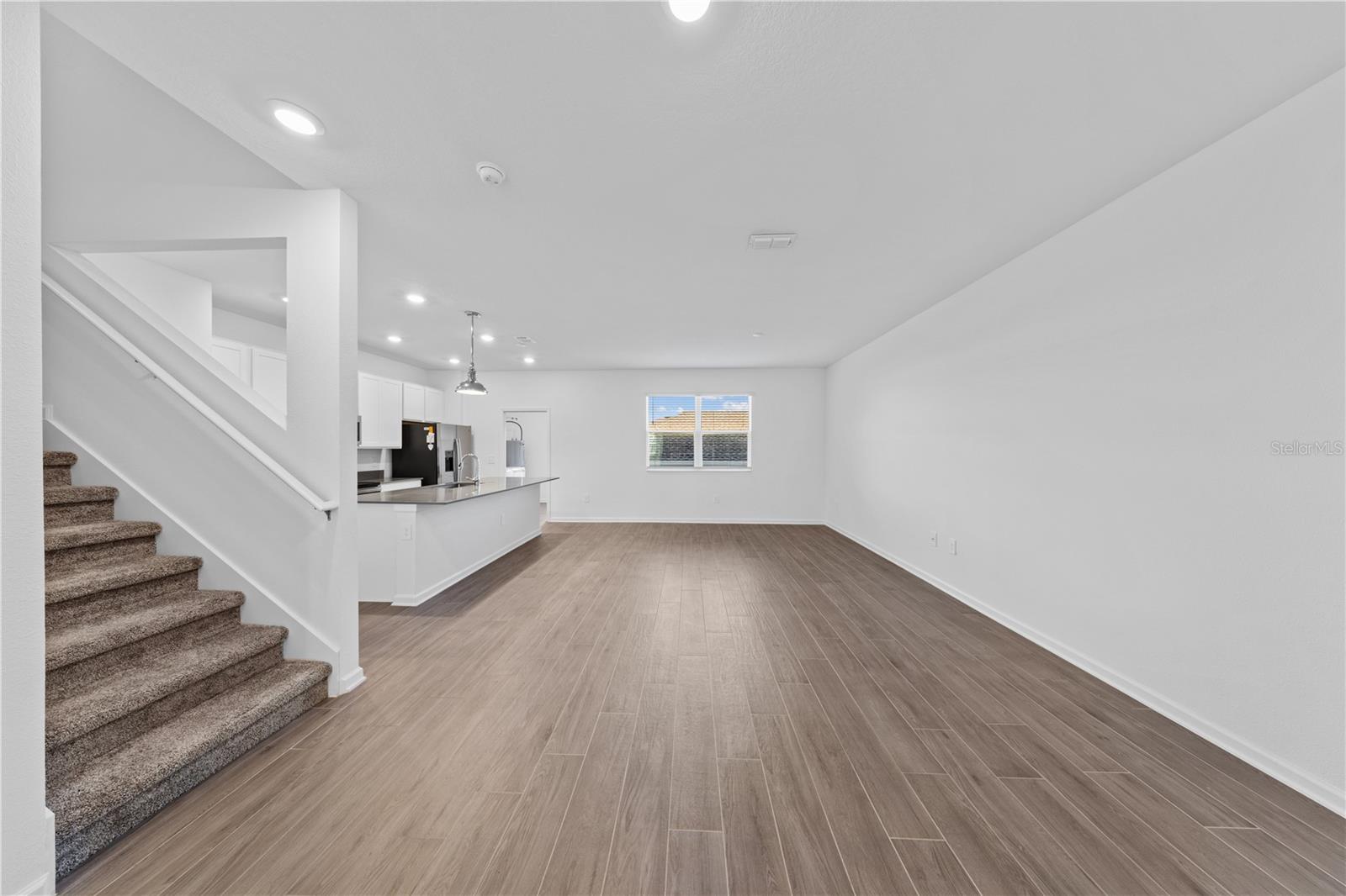 STOREY GROVE PH 4 - Residential Lease