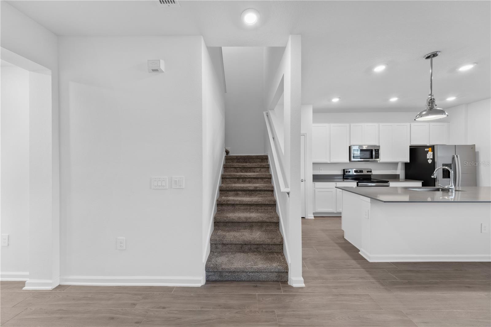 STOREY GROVE PH 4 - Residential Lease