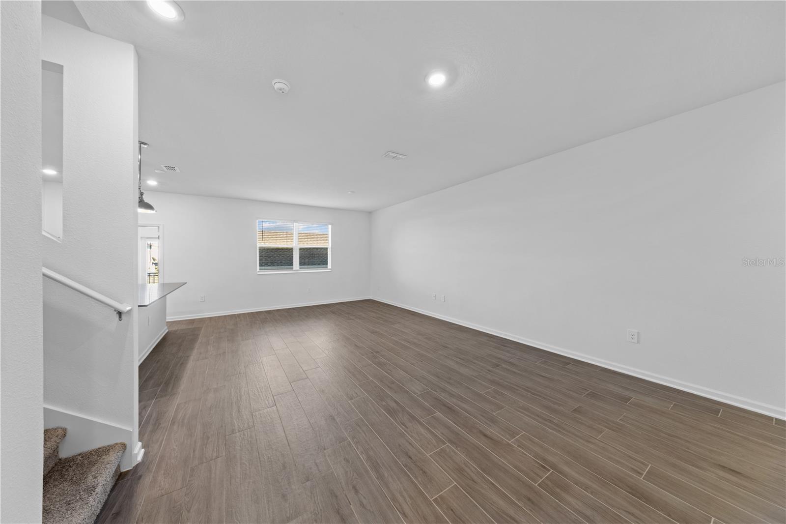 STOREY GROVE PH 4 - Residential Lease