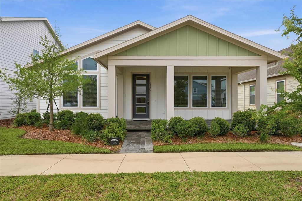 Photo of 6550 Barnstorm Way, Saint Cloud, FL 34771 (MLS # O6398790)