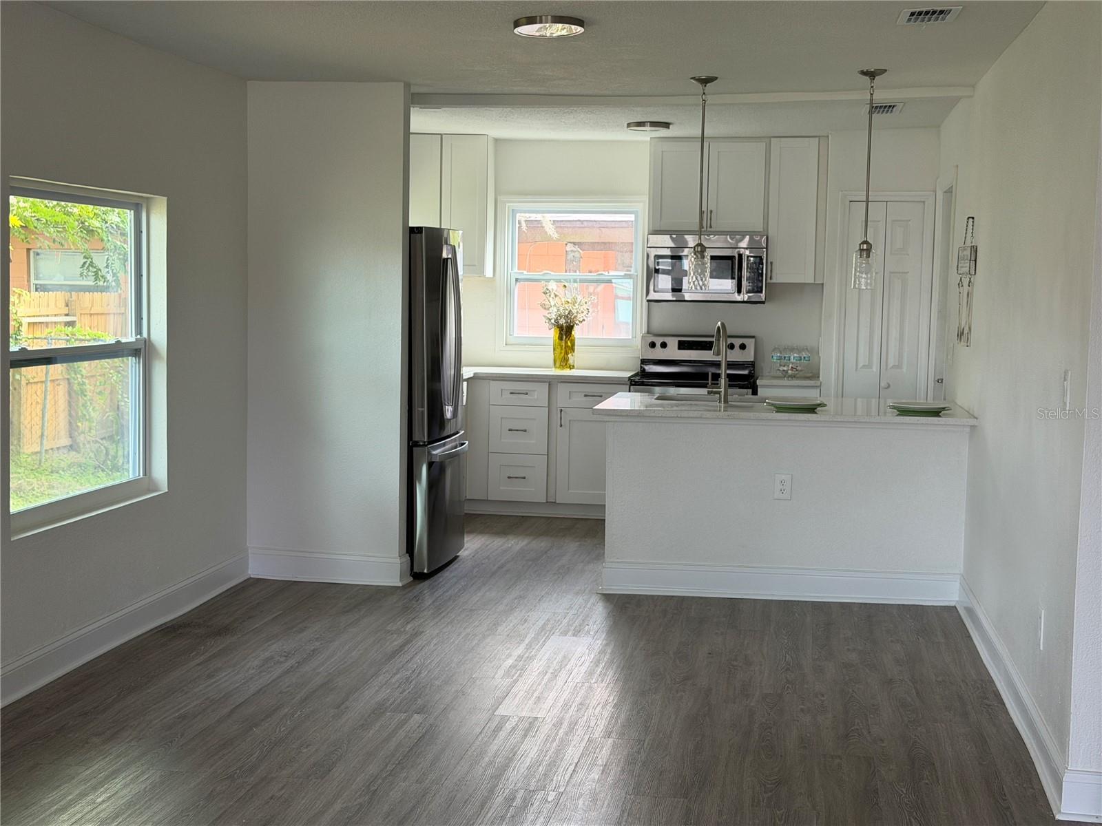 SOUTH FLORIDA RR ADD - Residential