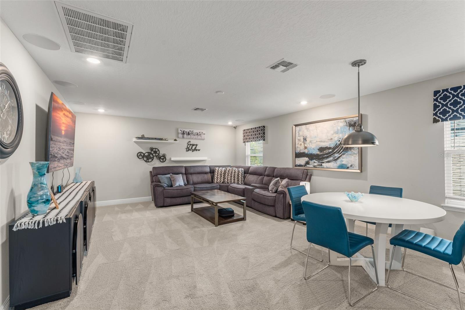 OAKLAND TRAILS - Residential