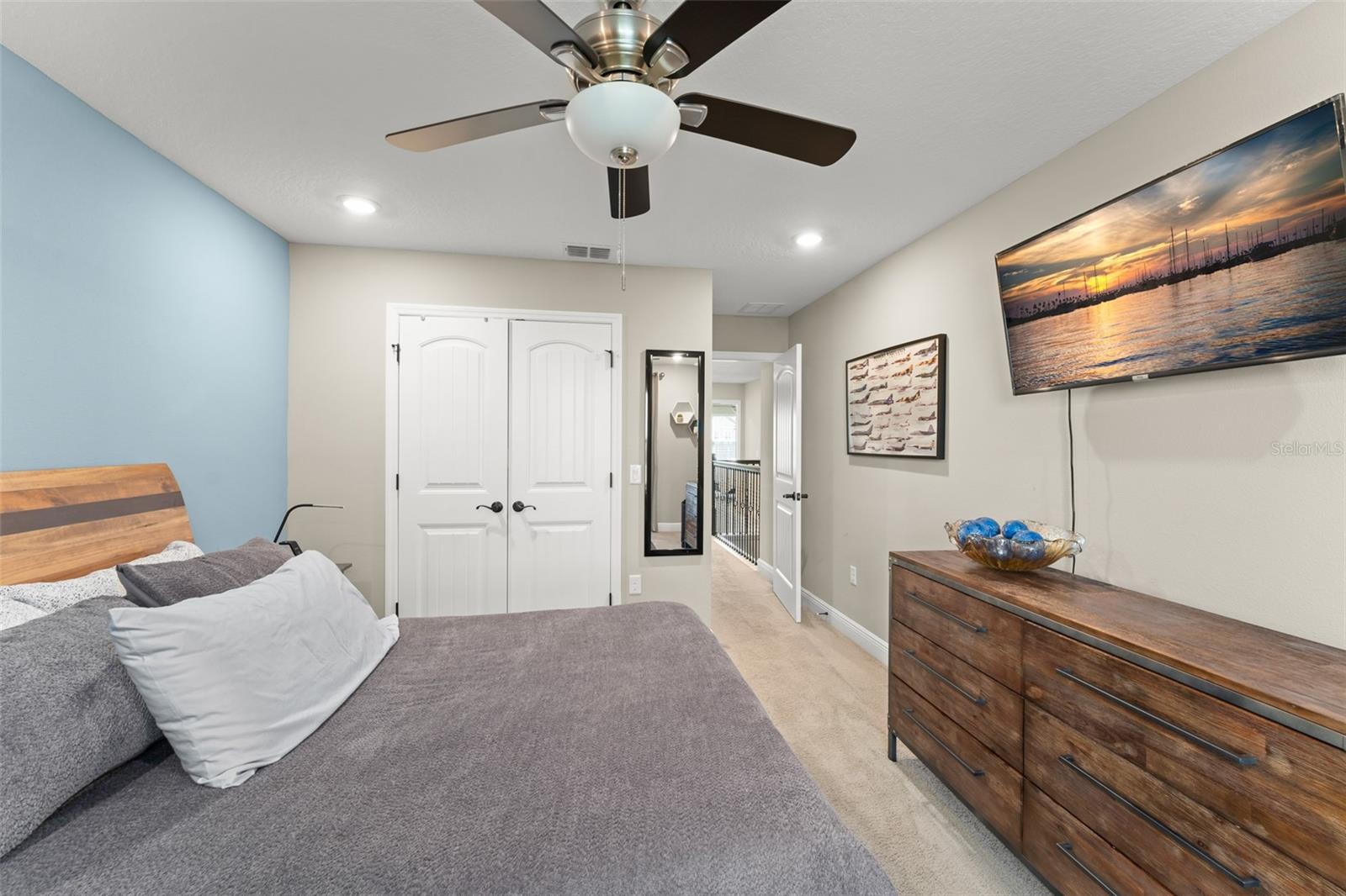 OAKLAND TRAILS - Residential