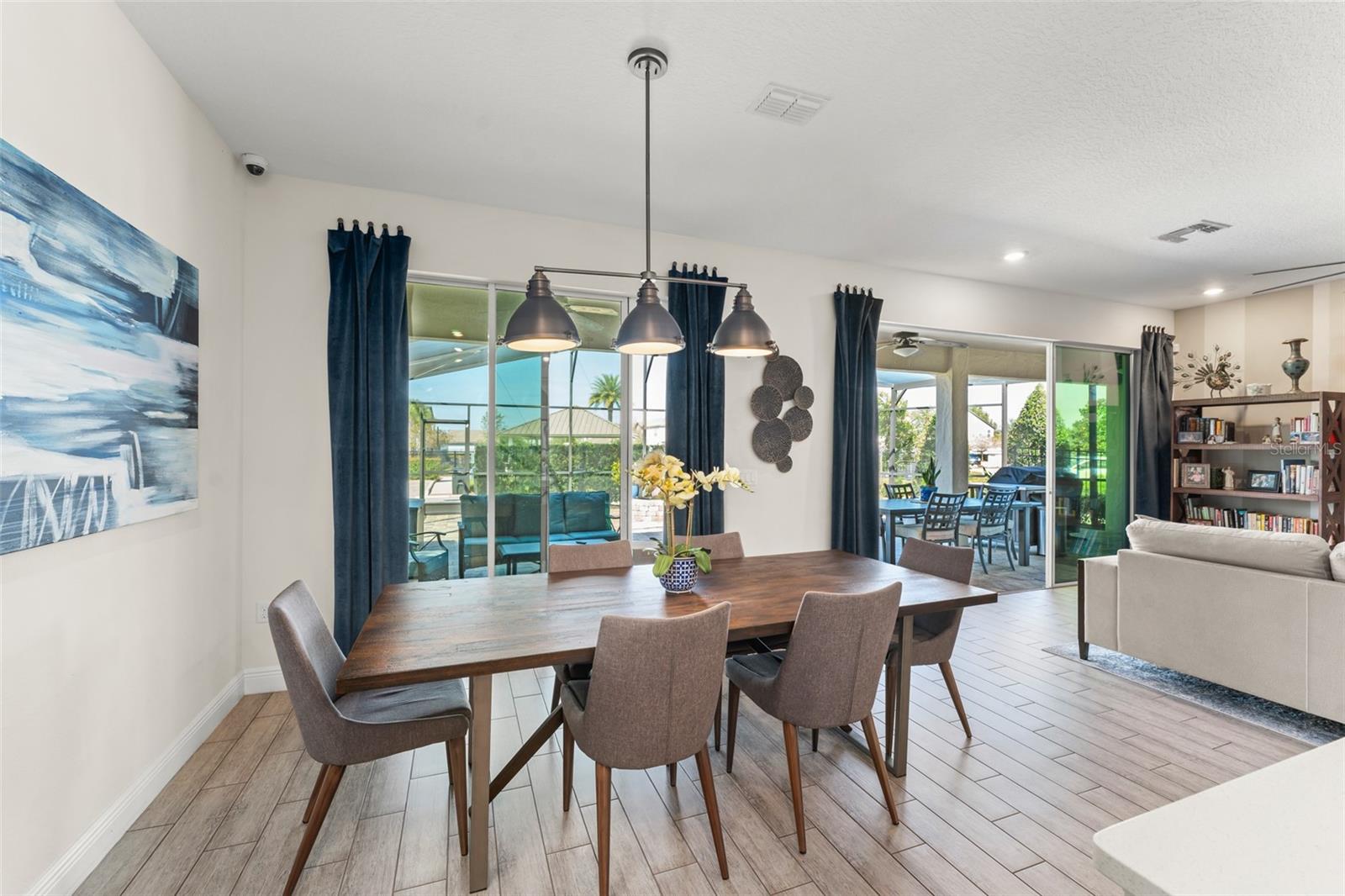 OAKLAND TRAILS - Residential