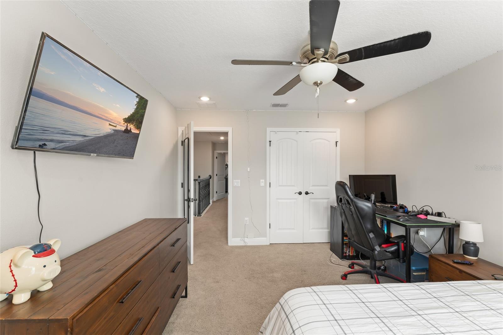 OAKLAND TRAILS - Residential