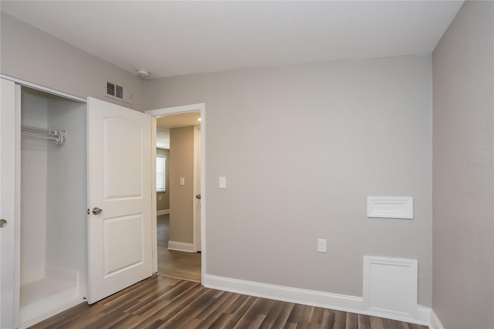 BIG ACRES UNIT G - Residential Lease