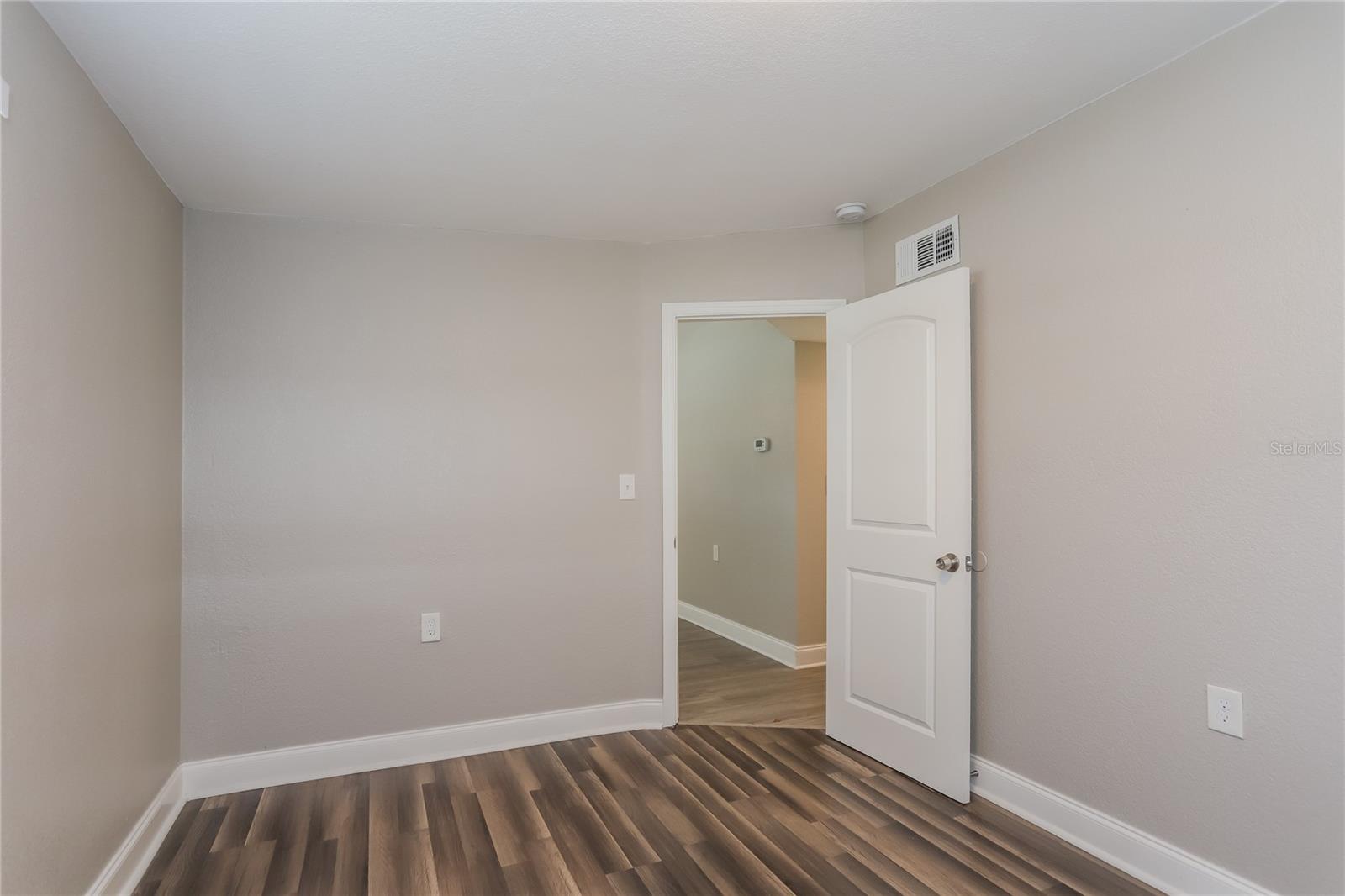 BIG ACRES UNIT G - Residential Lease