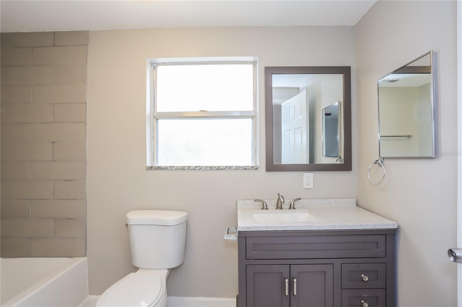 BIG ACRES UNIT G - Residential Lease