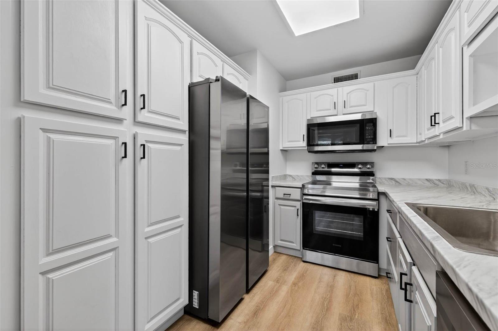 ARLENE MANOR SUB - Residential