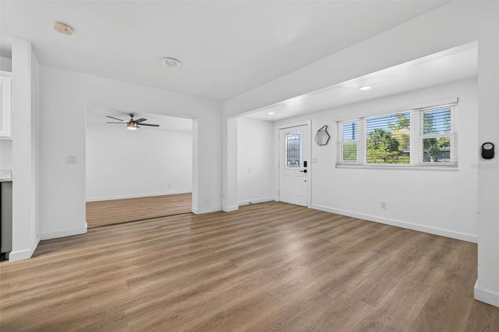Photo of 4413 W Rogers Avenue, Tampa, FL 33611 (MLS # TB8501073)