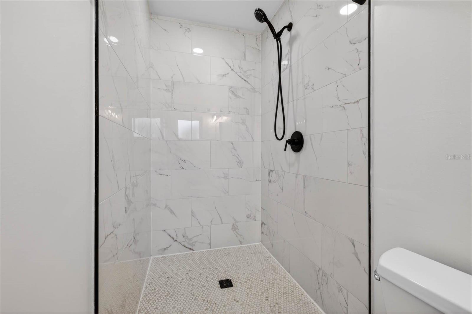 ARLENE MANOR SUB - Residential