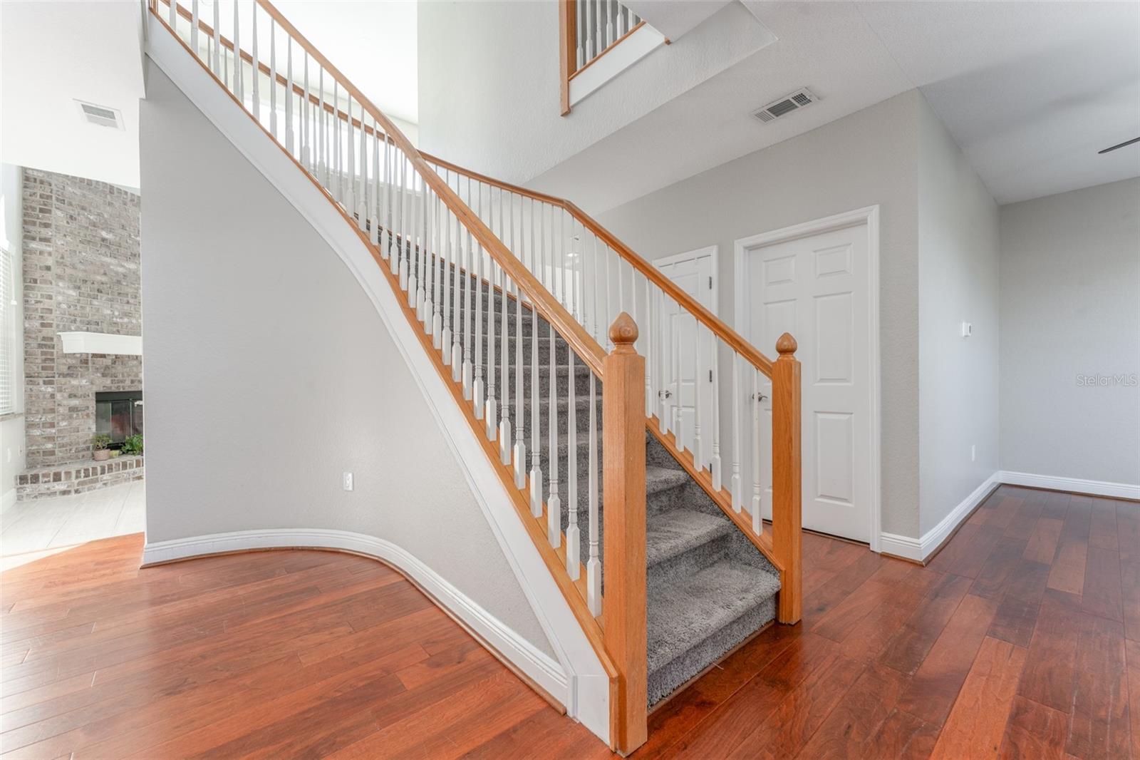 SHADOW RUN UNIT 1 - Residential Lease