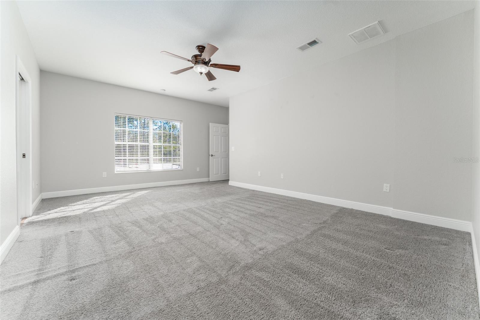 SHADOW RUN UNIT 1 - Residential Lease