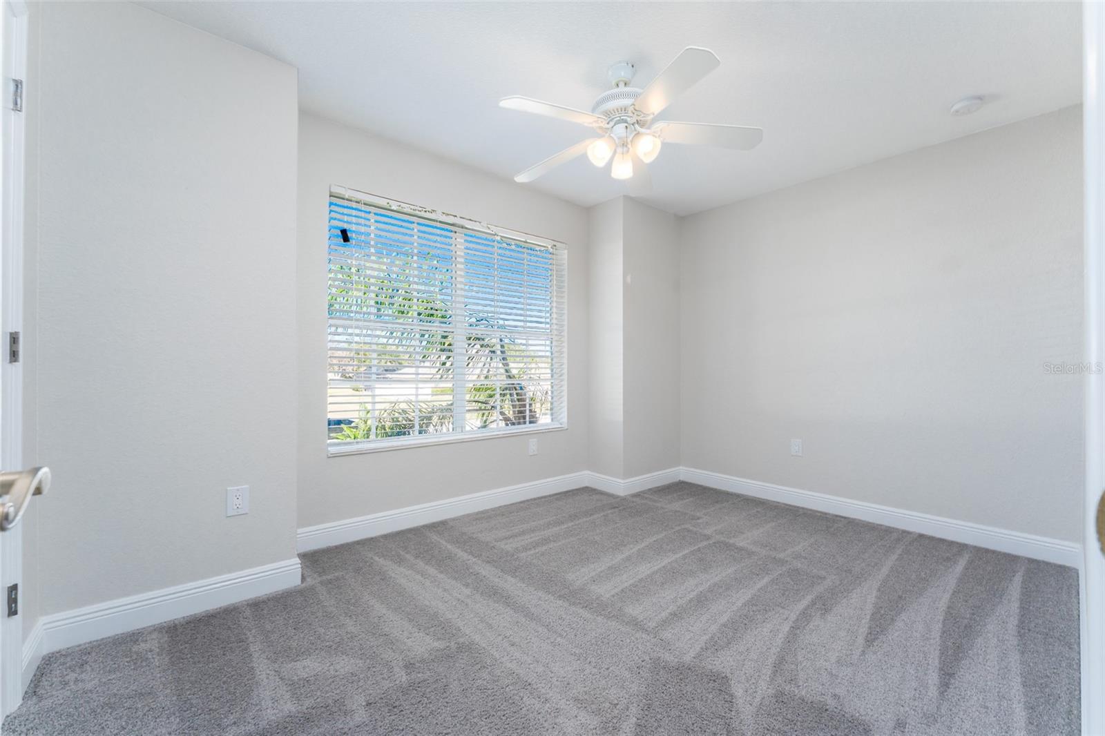 SHADOW RUN UNIT 1 - Residential Lease