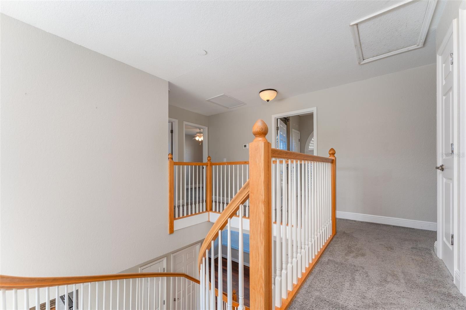 SHADOW RUN UNIT 1 - Residential Lease