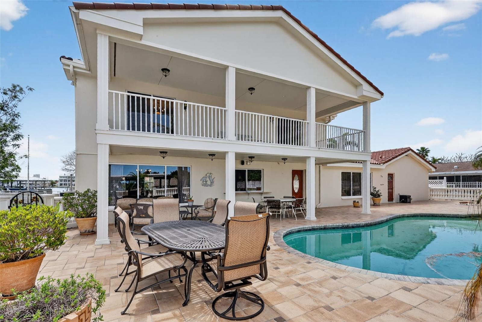 ISLAND ESTATE OF CLEARWATER UNITS 6D 7A 7C - Residential