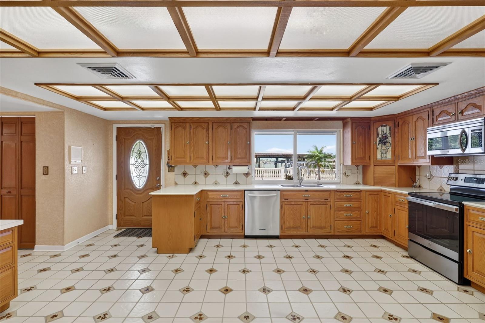 ISLAND ESTATE OF CLEARWATER UNITS 6D 7A 7C - Residential