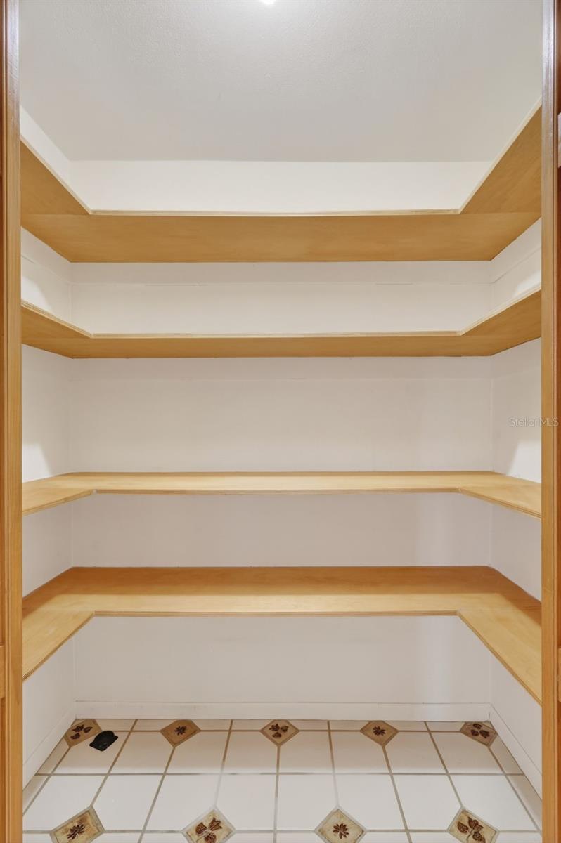 ISLAND ESTATE OF CLEARWATER UNITS 6D 7A 7C - Residential