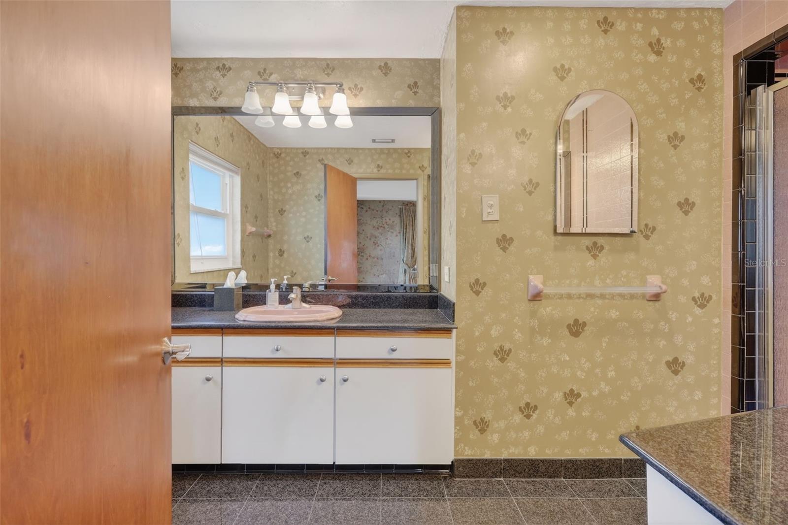 ISLAND ESTATE OF CLEARWATER UNITS 6D 7A 7C - Residential