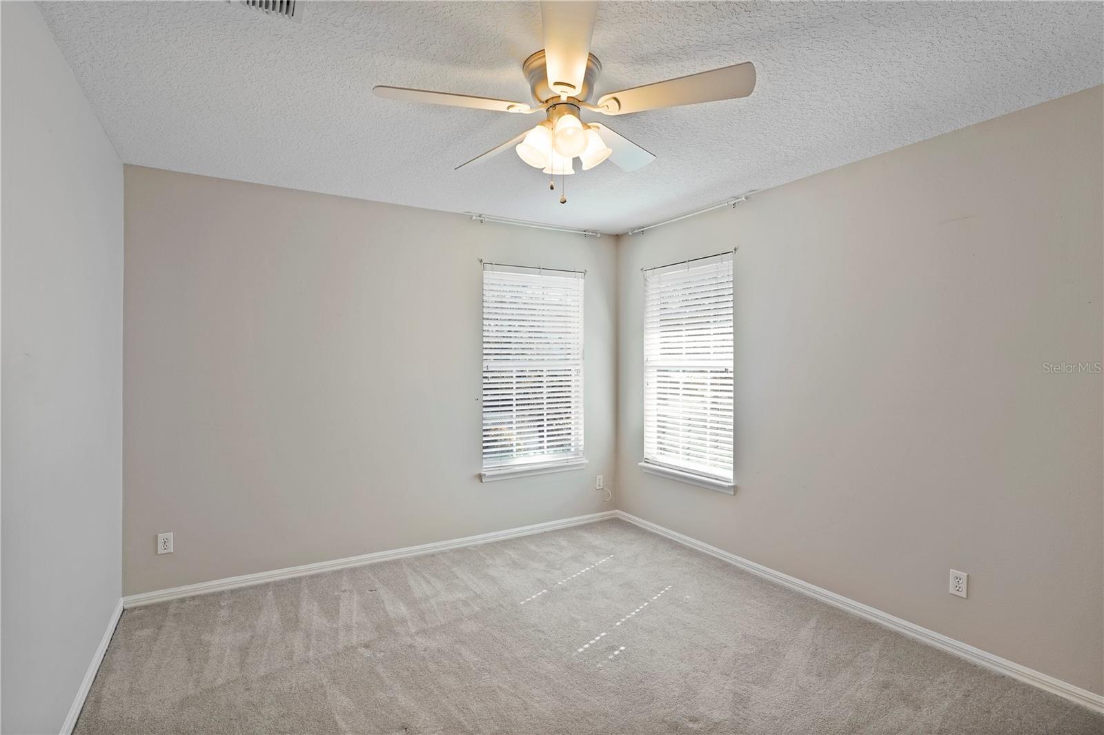 CELEBRATION NORTH VILLAGE UNIT 04 - Residential Lease