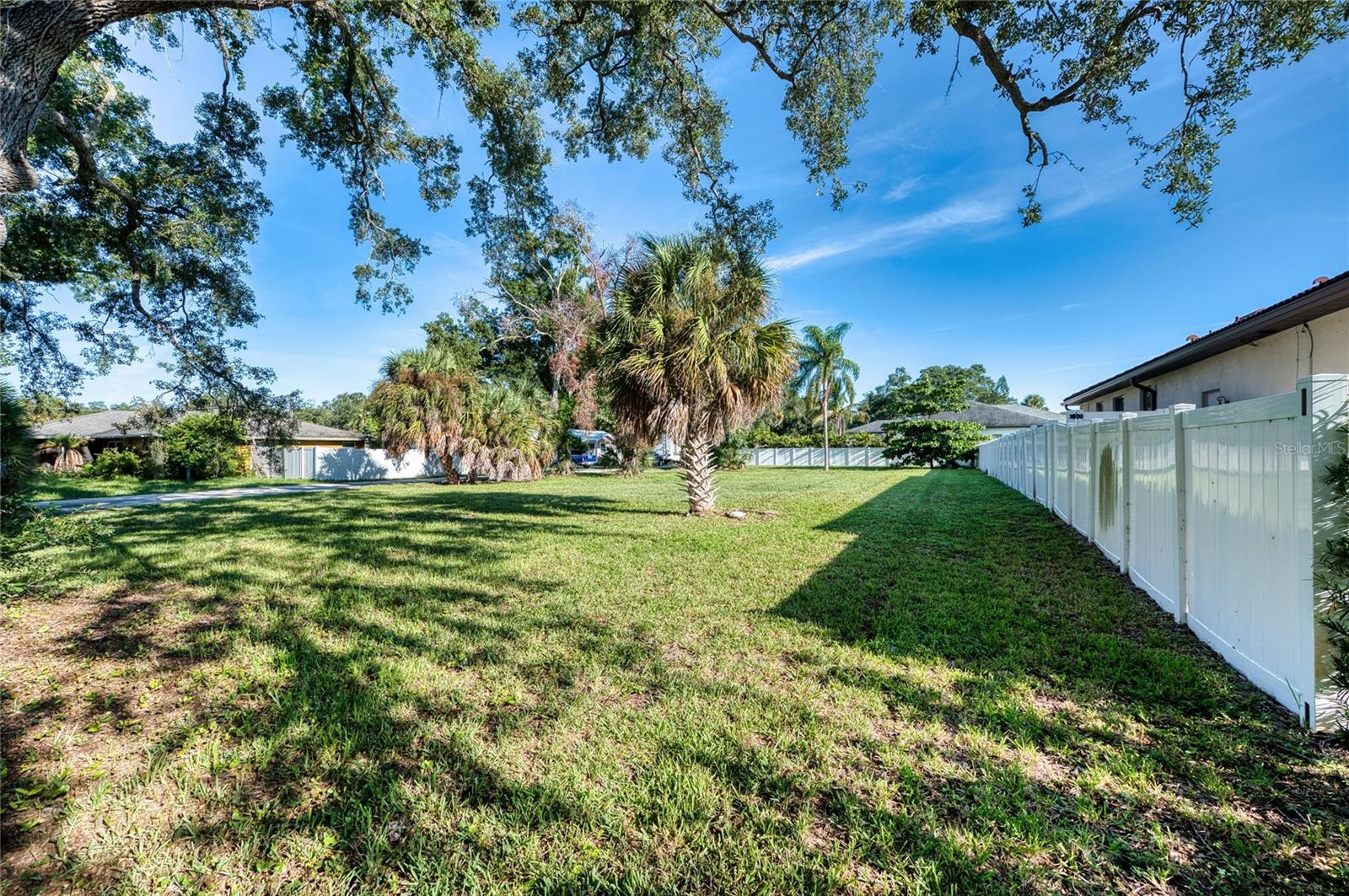 2721 ASHTON ROAD, SARASOTA, FL, 34231 4 2721 ASHTON ROAD