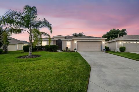 Photo of 27435 Stoney Brook Drive, Leesburg, FL 34748 (MLS # O6352292)