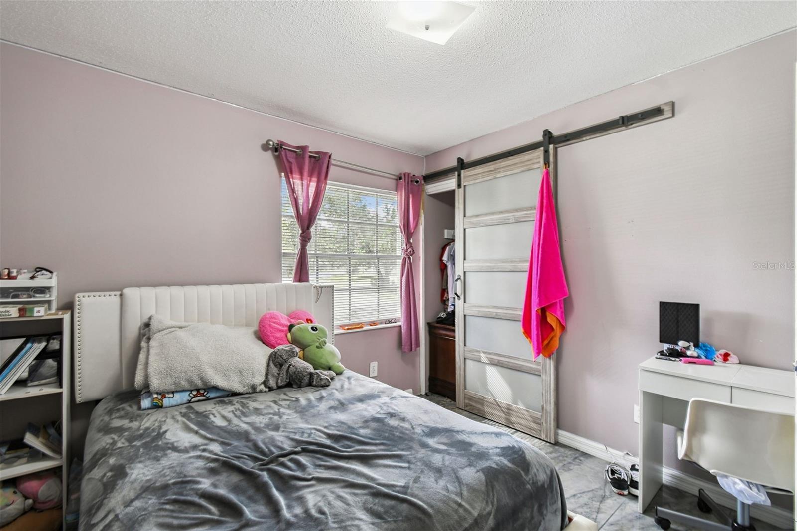 MOUNT PLYMOUTH - Residential