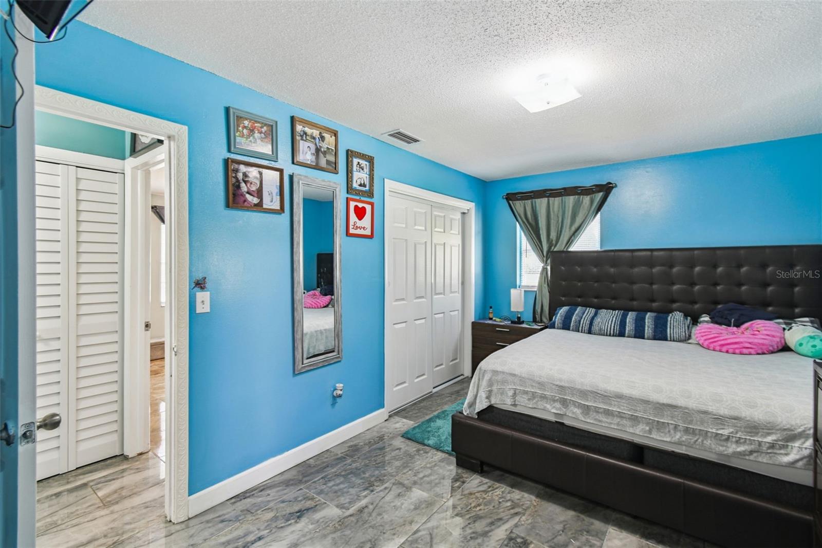 MOUNT PLYMOUTH - Residential