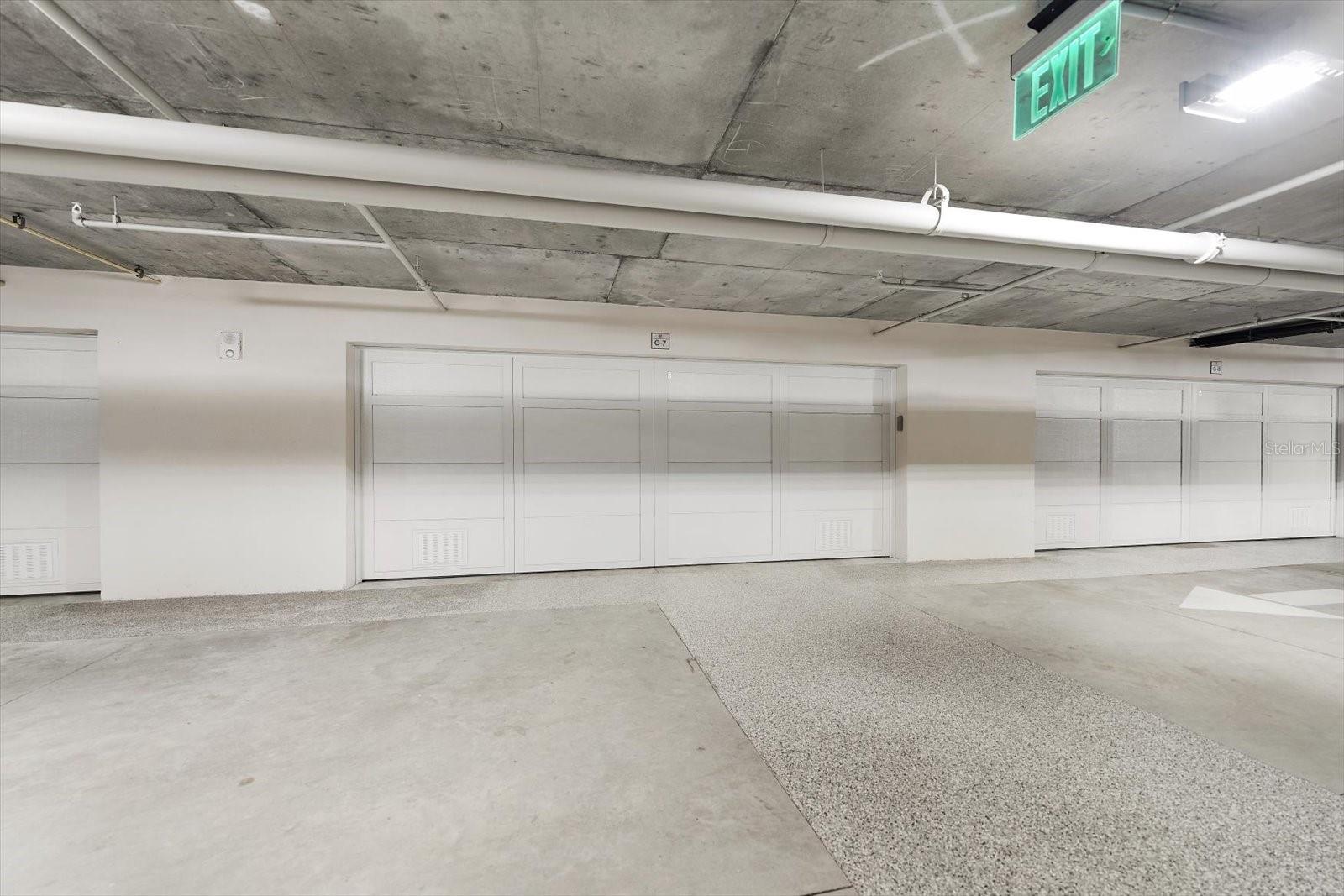 RESIDENCES AT BELLEVIEW PLACE CONDO - Residential