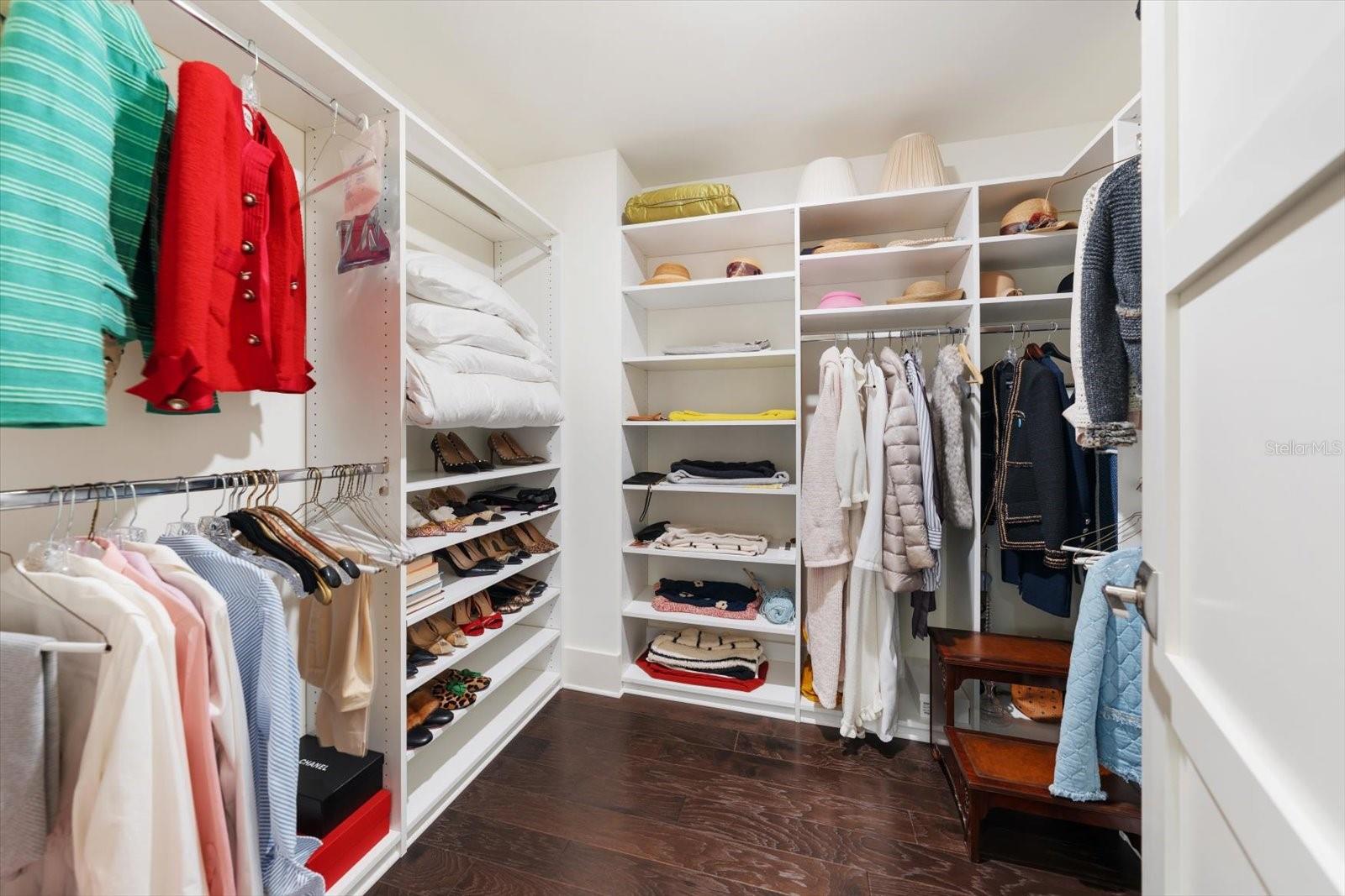 RESIDENCES AT BELLEVIEW PLACE CONDO - Residential